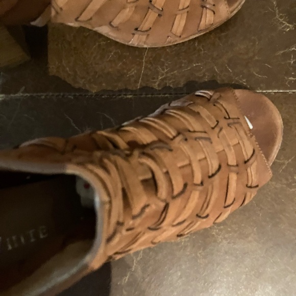 Ron White Sandals - Picture 9 of 10